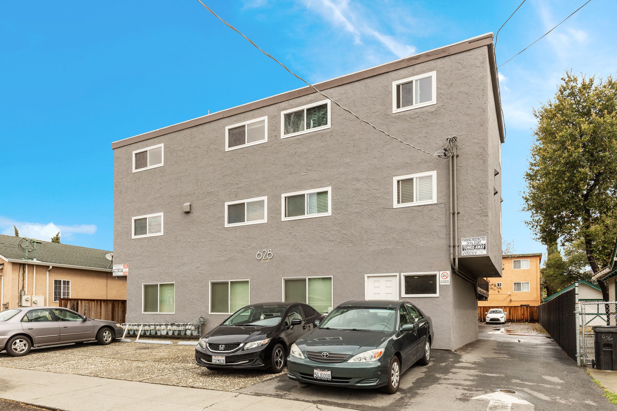 628 South 10th Street photo 5